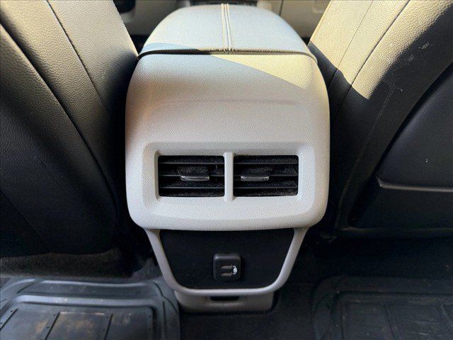 Used 2021 GMC Terrain SLT FWD image 28