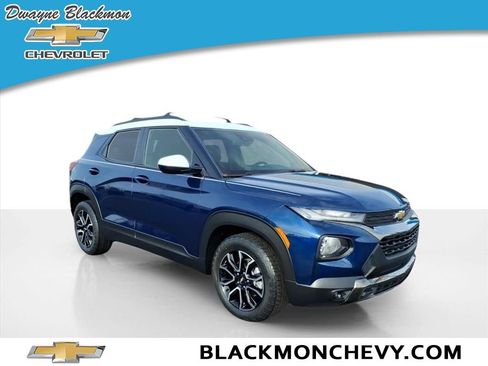 Used 2022 Chevrolet TrailBlazer ACTIV w/ Technology Package image 1