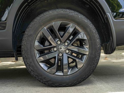 Used 2024 Honda Ridgeline Sport image 15