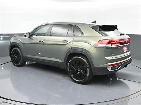 Used 2026 Volkswagen Atlas Cross Sport SE image 23