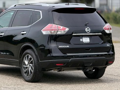 Used 2015 Nissan Rogue SL w/ SL Premium Package FWD image 16