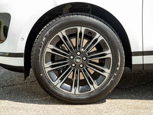 New 2026 Land Rover Range Rover Evoque S image 11