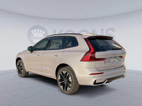 New 2026 Volvo XC60 B5 Plus w/ Protection Package Premier image 4