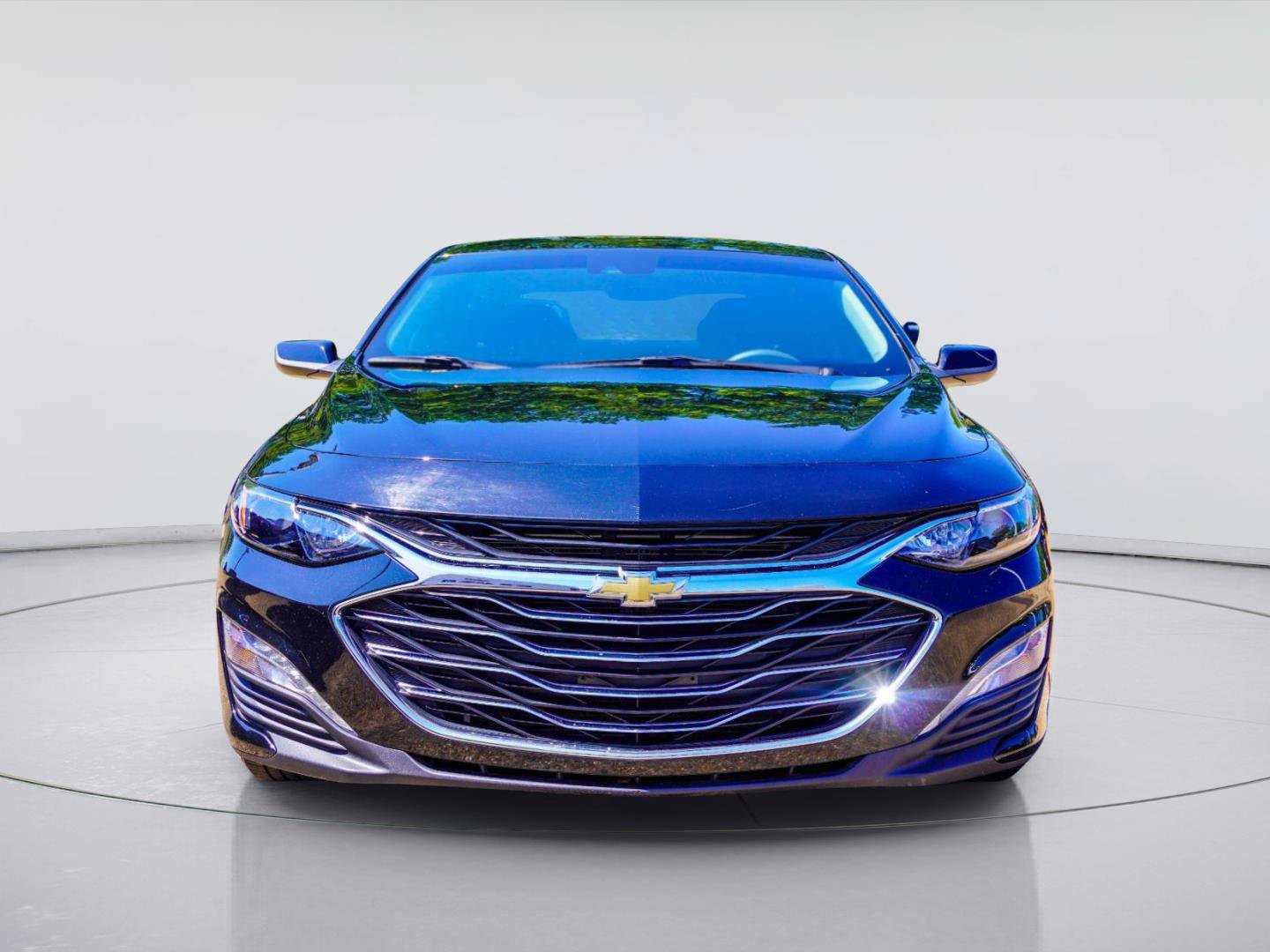 Used 2024 Chevrolet Malibu LT FWD image 3