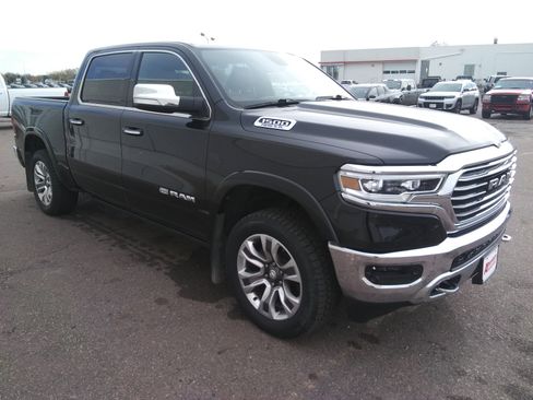 Used 2020 RAM 1500 Limited image 4
