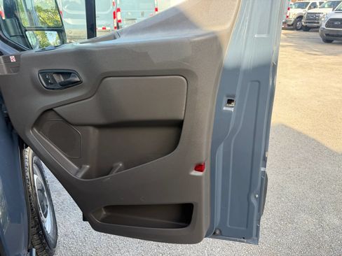 Used 2020 Ford Transit 250 148 High Roof Extended RWD image 15