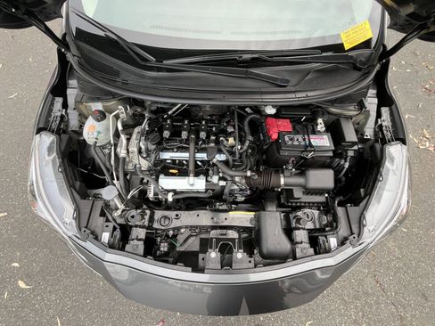 Used 2025 Nissan Versa SV image 30