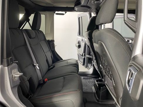 Used 2019 Jeep Wrangler Unlimited Rubicon image 10