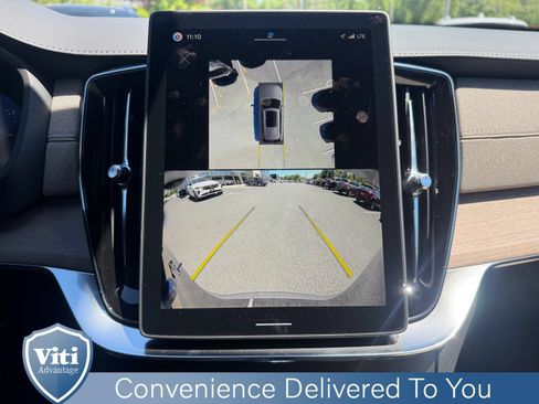 New 2026 Volvo XC90 T8 Plus w/ Protection Package Premier AWD/4WD image 16