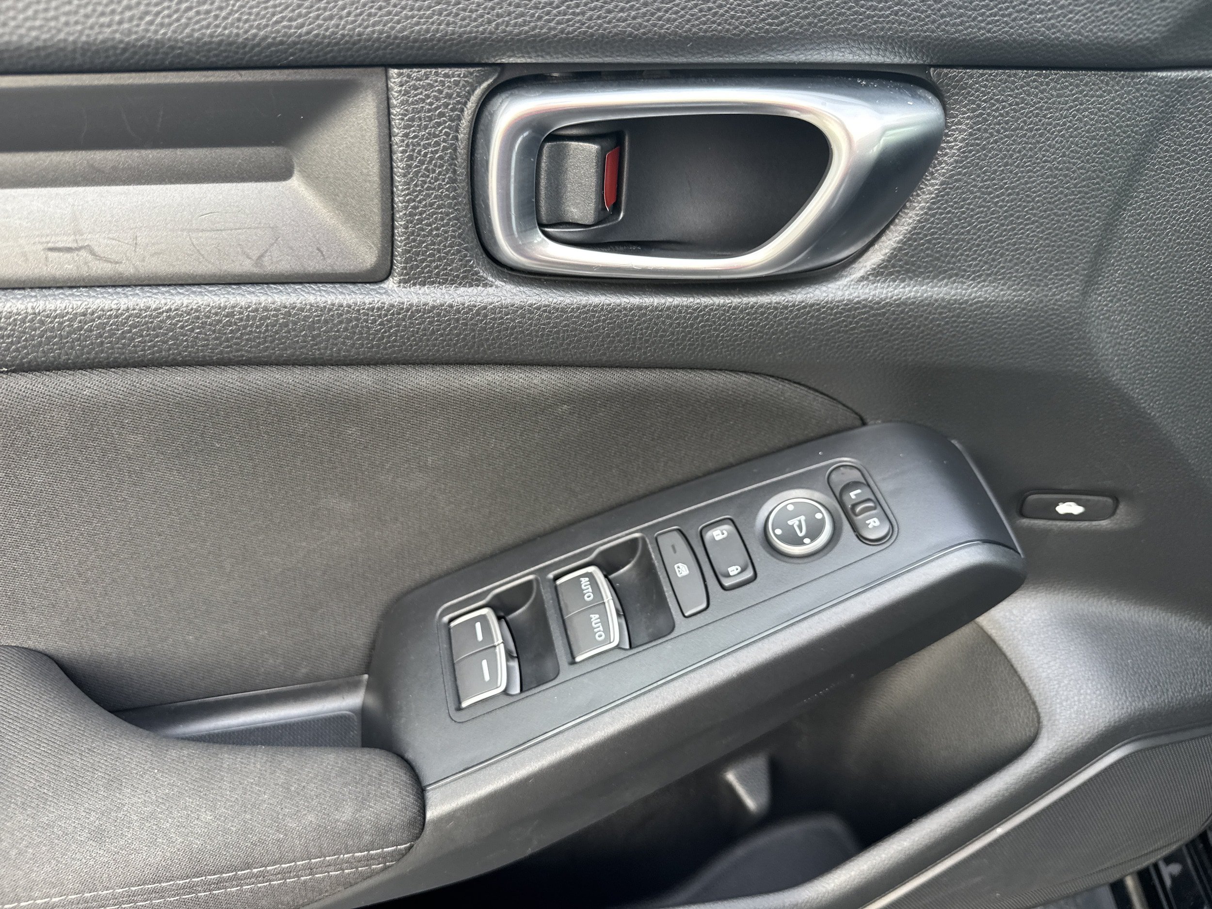 Used 2025 Honda Civic Sport image 5