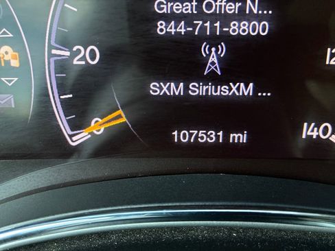 Used 2020 Jeep Grand Cherokee Altitude image 17