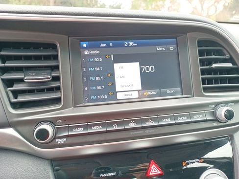 Used 2019 Hyundai Elantra SEL w/ Cargo Package image 15