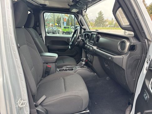 Used 2023 Jeep Wrangler Unlimited w/ Cold Weather Group AWD/4WD image 14