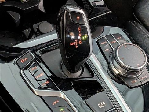 Used 2021 BMW X3 xDrive30e w/ Premium Package image 10