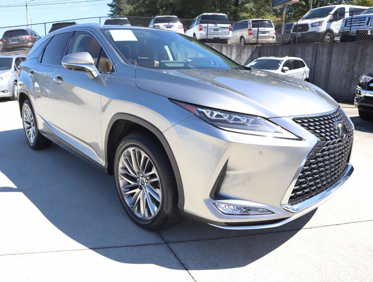 Used 2021 Lexus RX 350L Luxury w/ Accessory Package AWD/4WD image 9