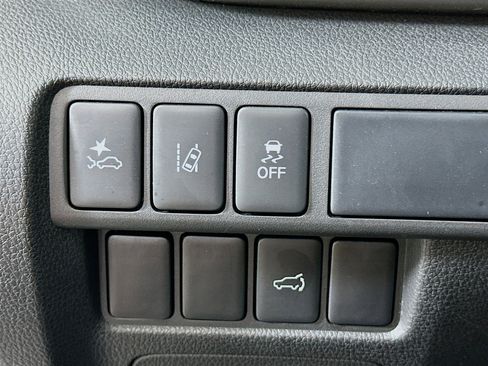 Used 2024 Mitsubishi Eclipse Cross SEL AWD/4WD image 17