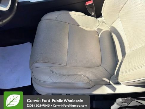 Used 2013 Ford Explorer Limited AWD/4WD image 24
