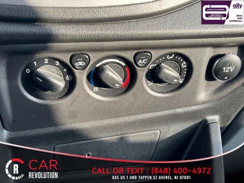 Used 2019 Ford Transit 350 XLT image 31