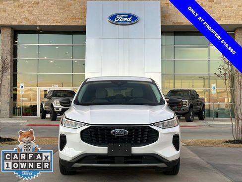 Used 2023 Ford Escape Active image 2