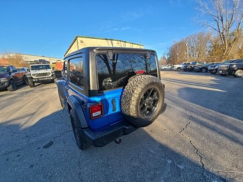 Used 2024 Jeep Wrangler Sport S image 5