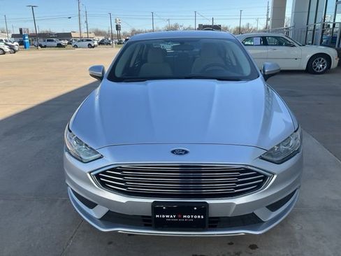 Used 2018 Ford Fusion S image 37