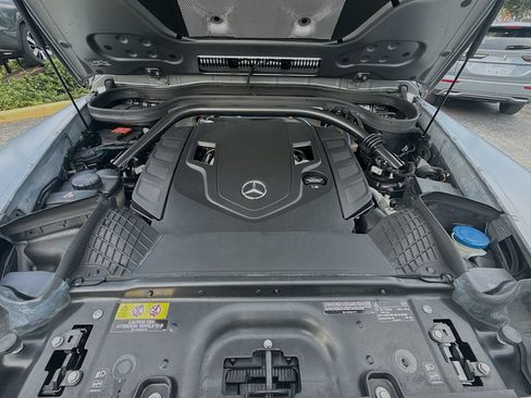 Used 2023 Mercedes-Benz G 550 image 33