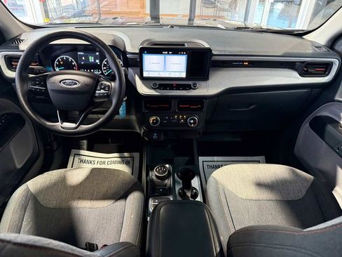 Used 2022 Ford Maverick XLT image 28