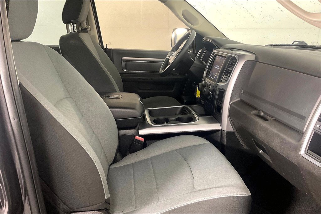 Used 2022 RAM 1500 Classic SLT w/ Electronics Group AWD/4WD image 9