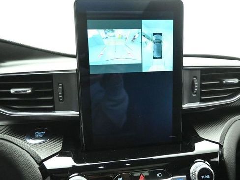 Used 2023 Ford Explorer ST w/ Equipment Group 401A image 17