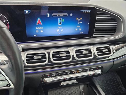 Used 2025 Mercedes-Benz GLE 350 4MATIC image 13