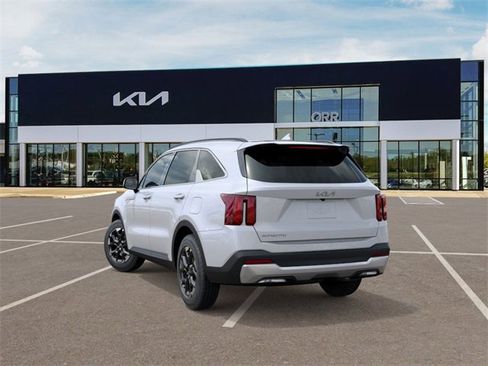 New 2026 Kia Sorento S w/ S Panoramic Sunroof Package image 4