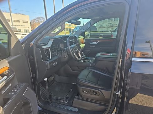 Used 2022 GMC Sierra 1500 Denali image 8