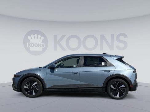 New 2026 Hyundai Ioniq 5 SEL image 2