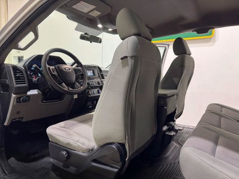 Used 2018 Ford F250 XL w/ Power Equipment Group AWD/4WD image 17