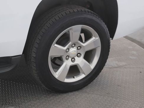 Used 2020 Chevrolet Tahoe LT AWD/4WD image 14