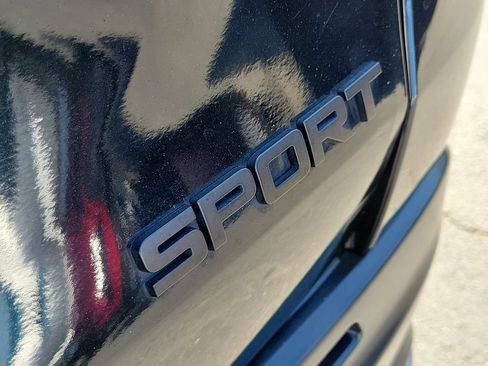 Used 2024 Honda HR-V Sport image 10