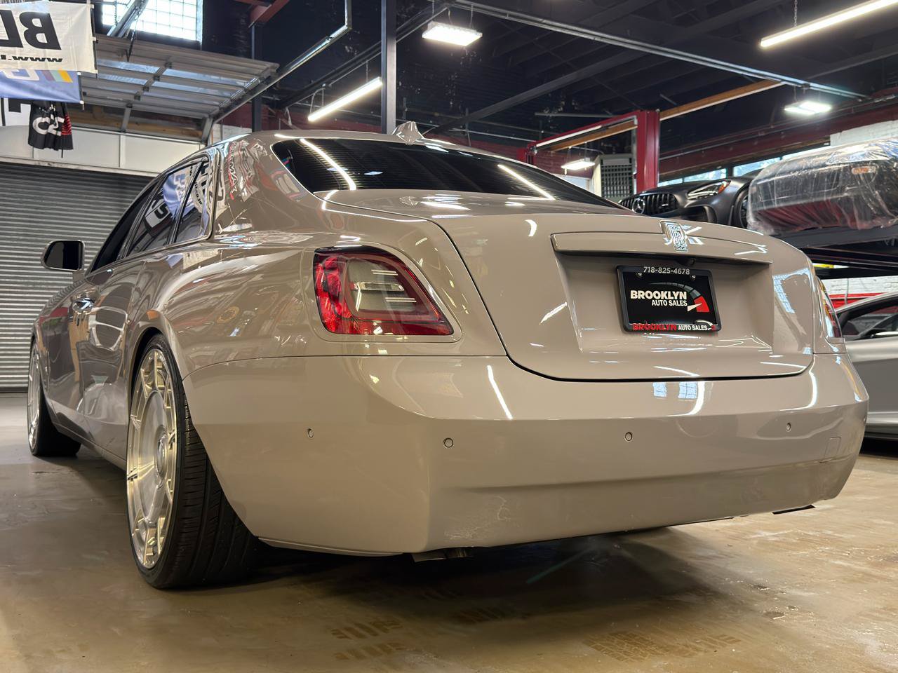 Used 2021 Rolls-Royce Ghost AWD/4WD image 10