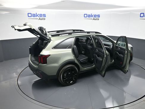 Certified 2025 Kia Sorento SX Prestige image 63