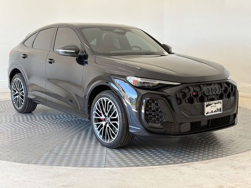 Used 2025 Audi SQ5 Prestige AWD/4WD image 7