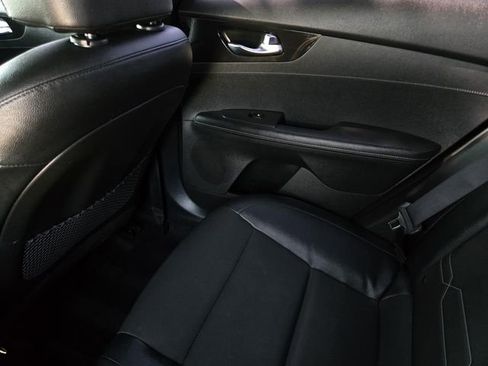 Certified 2022 Kia Forte GT-Line w/ GT-Line Technology Package FWD image 12