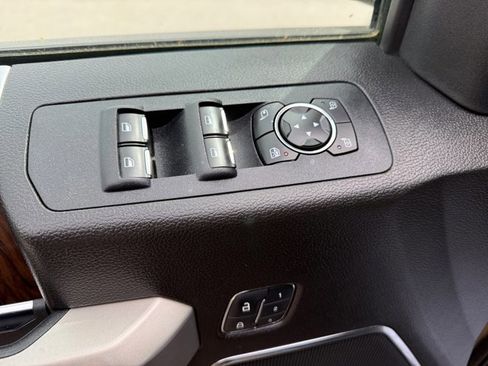 Used 2020 Ford F150 Lariat AWD/4WD image 15