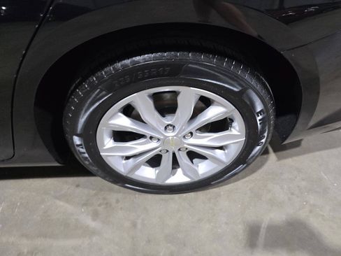 Used 2020 Chevrolet Malibu LT FWD image 20