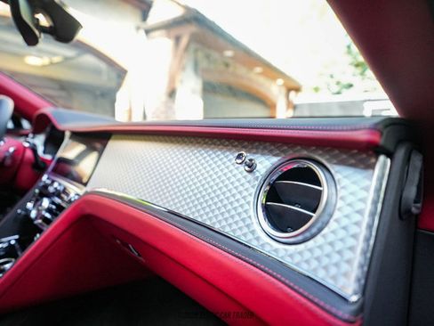 Used 2022 Bentley Flying Spur V8 image 45