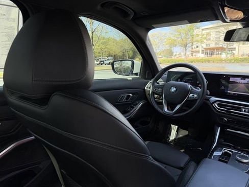 Used 2023 BMW 330i Sedan w/ Driving Assistance Package image 41