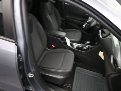 Used 2020 Buick Encore GX Select w/ Experience Buick Package FWD image 11