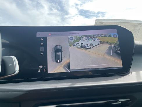 New 2026 Audi Q3 quattro 2.0T AWD/4WD image 18