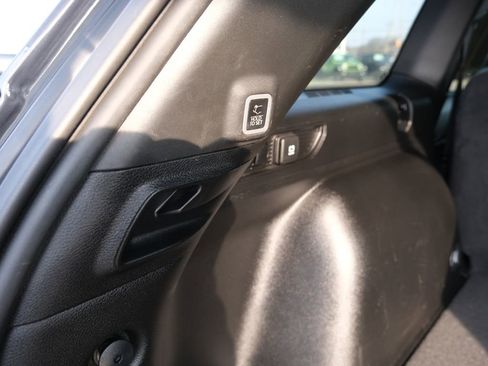 Used 2022 Jeep Grand Cherokee Altitude image 33