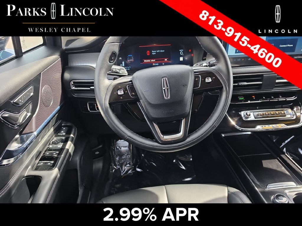 Certified 2025 Lincoln Corsair FWD image 12