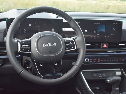 New 2026 Kia Carnival SX Prestige image 23