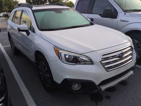 Used 2016 Subaru Outback 2.5i Limited AWD/4WD image 1